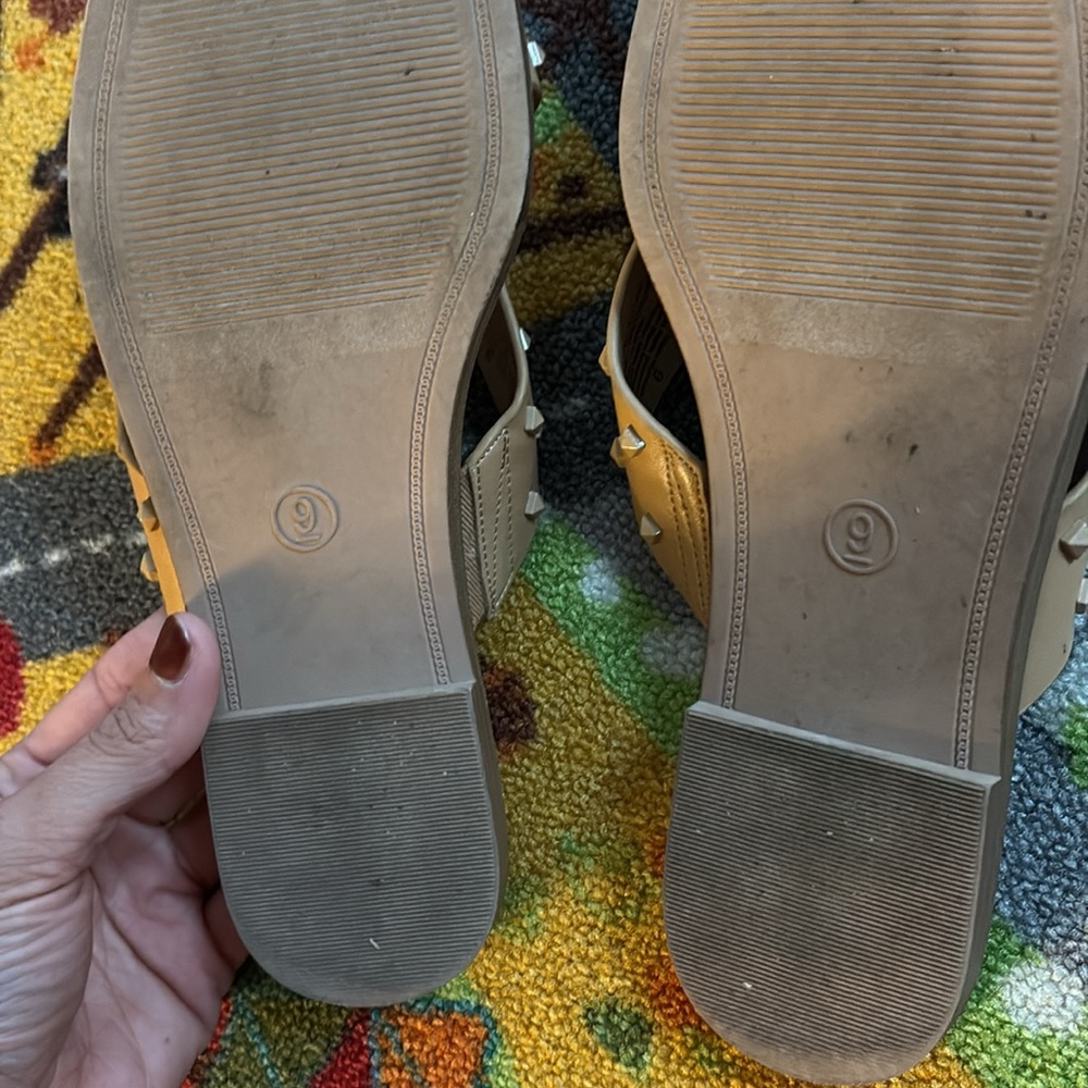 Studded Beige Sandals a new day - Picture 3 of 4